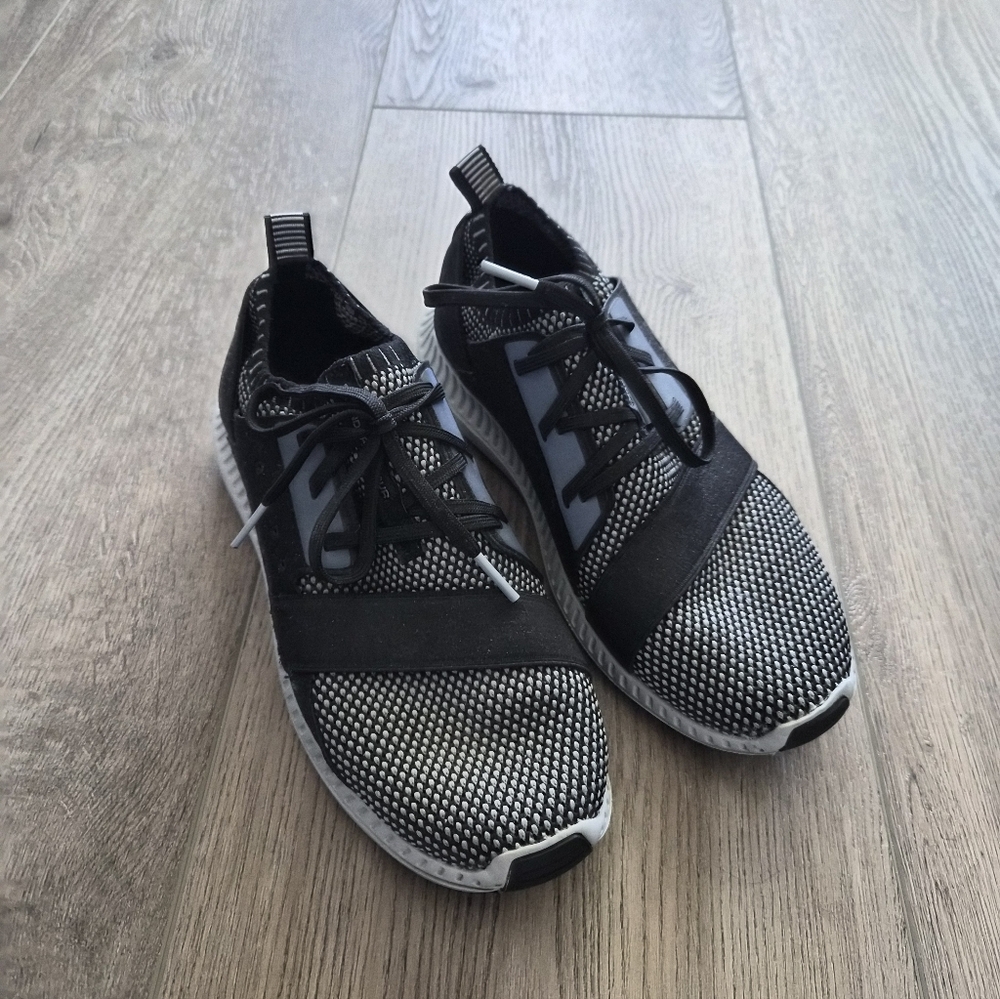 Under Armour Threadborne Shift Sneakers